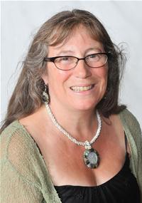 Profile image for Councillor Elise Benjamin