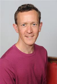 Profile image for Councillor Richard Howlett